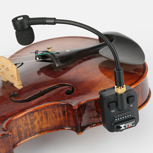 XVIVE U9 wireless mic clamped to a violin body